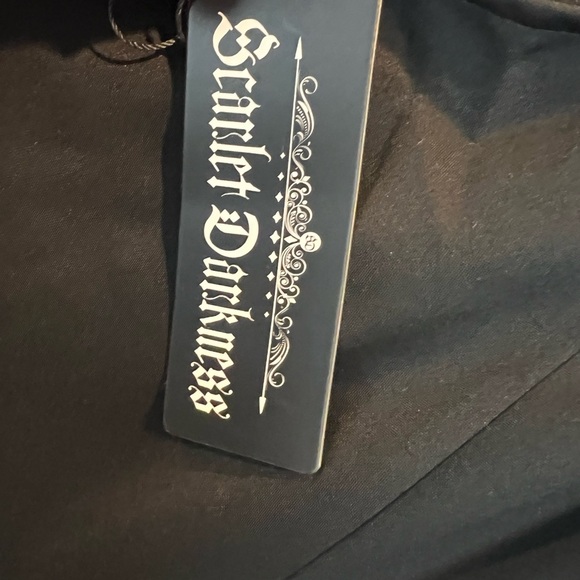 Scarlet Darkness Black Trim Drawstring MIDI Dress - Picture 6 of 8